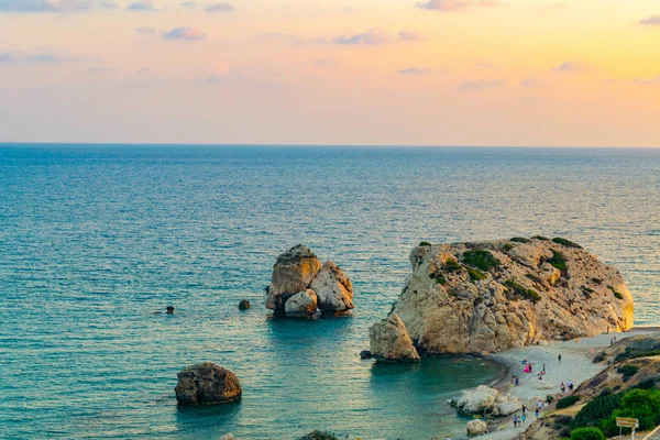 Solnedgång Utsikt Över Petra Tou Romiou Tyvärr Aphordite Rock Cypern — Stockfoto