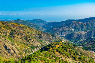 Cypru üzerinde Moutoullas ve Kalopanayiotis köyleri