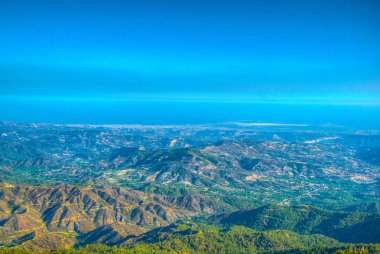 Limasol Cypru dağda troodos üzerinden doğru görüntülemek