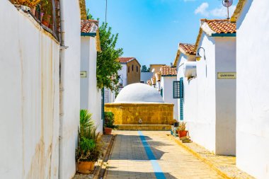 Lefkoşa, Cypru Samanbahce dörtte beyaz evler