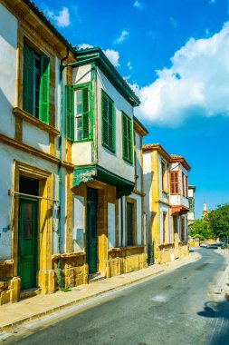 Lefkoşa, Cypru eski şehrin dar sokakta