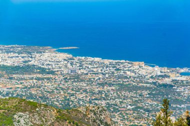 Girne/Girne Buffavento Kalesi: Cypru içinde havadan görünümü