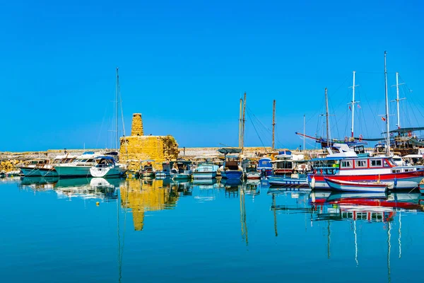 Vista Puerto Kyrenia Girne Durante Soleado Día Verano Jalá —  Fotos de Stock