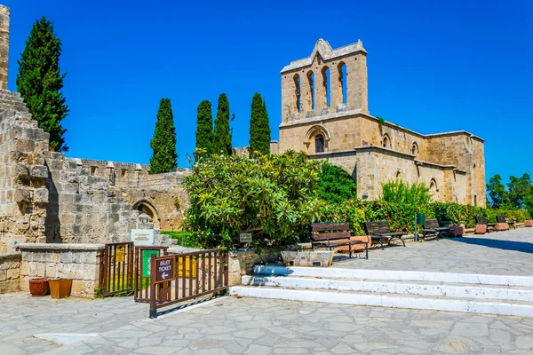 Kuzey Cypru Beylerbeyi Köyü Nde Bellapais Manastırı — Stok fotoğraf