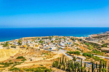 Kuzey Cypru Kaplica köyünün havadan görünümü