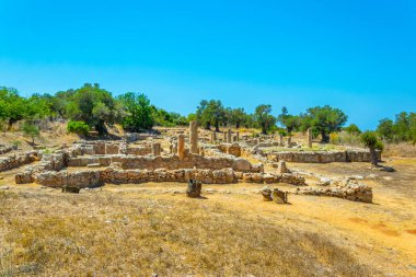 Basilica Agia Triada Karpaz Yarımadası'nda, Cypru kalıntıları
