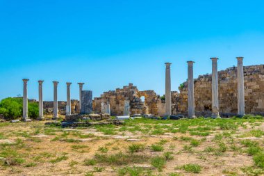 Gazimağusa-Cypru yakınındaki Antik Salamis sit alanı, spor salonu kalıntıları