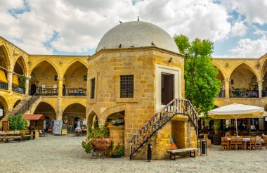 Eski bir tüccar otel - büyük görünümünü dönüştürülmüş bir modern turistik, Lefkoşa, Cypru han -