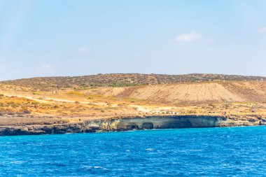 Cape greco adlı deniz mağaralarda Güneydoğu cypru