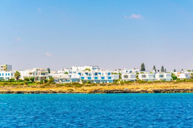 Otel Tatil ve yakınında, Pernera Cypru üzerinde plajlar