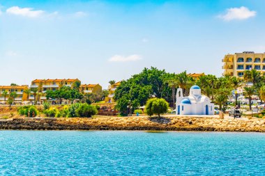 Agios Nikolaos Kilisesi yakınındaki Pernera Kıbrıs