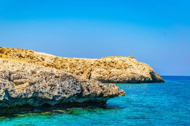 Cape Greco üzerinde Cypru çorak sahil