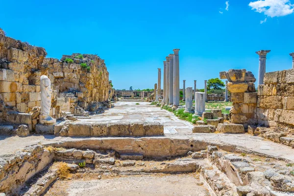 Ruínas Ginásio Antigo Sítio Arqueológico Salamis Perto Famagusta Cypru — Fotografia de Stock