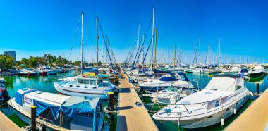 Larnaka, Kıbrıs, 15 Ağustos 2017: Larnaka, Cypru, Marina