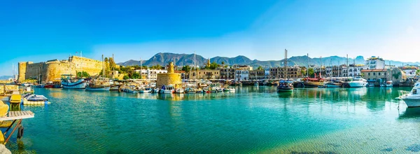 Кіренія Кіпр Серпня 2017 Вид Порт Гірне Кіренія Сонячний Літній — стокове фото