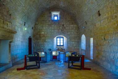 Inn'in, Kıbrıs, 17 Ağustos 2017: Limassol, Cypru yakınındaki Inn'in kalenin iç