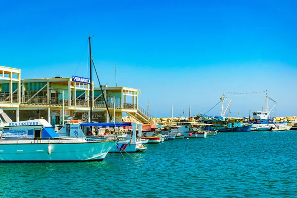 利马索尔 塞浦路斯 2017年8月16日 利马索尔的老港口改造成一个热闹的旅游区 塞浦路斯 — 图库照片
