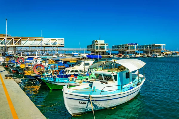 Limassol Chipre Agosto 2017 Antiguo Puerto Limassol Transformado Una Animada —  Fotos de Stock