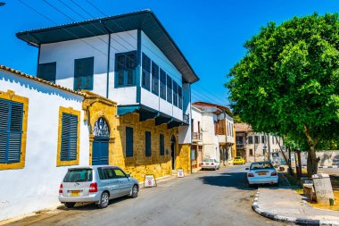 Lefkoşa, Kıbrıs, 24 Ağustos 2017: Lefkoşa, Cypru eski şehrin dar sokakta