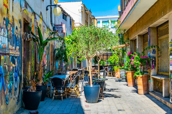 Nicosia Chipre Agosto 2017 Vista Uma Rua Estreita Centro Histórico — Fotografia de Stock