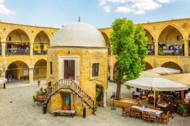 Lefkoşa, Kıbrıs, 29 Ağustos 2017: Eski bir tüccar otel - büyük görünümünü dönüştürülmüş bir modern turistik, Lefkoşa, Cypru han -