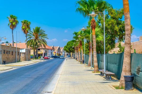 Famagusta Kıbrıs Ağustos 2017 Famagusta Cypru Dar Bir Sokakta — Stok fotoğraf
