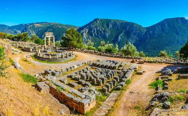 Руїни Храм Афіні Pronaia Delphi Greec — стокове фото