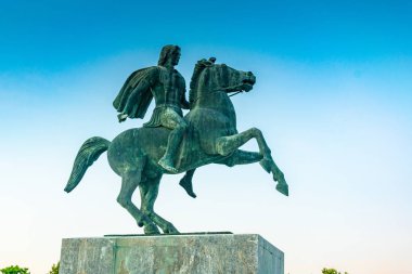 Selanik'in merkezinde, Greec Büyük İskender'in heykeli