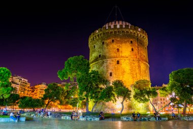 Thessaloniki, Greec beyaz kulesinde gece görünümü