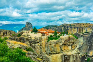 Meteora, Greec Kutsal Teslis Manastırı