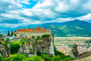St. Stephen Meteora, Greec Manastırı