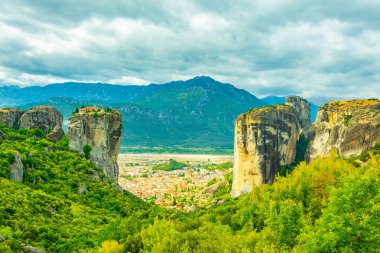 Meteora, Greec Kutsal Teslis Manastırı