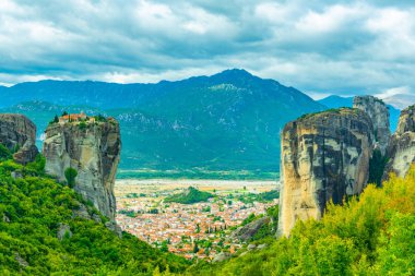Meteora, Greec Kutsal Teslis Manastırı