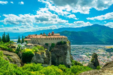 St. Stephen Meteora, Greec Manastırı