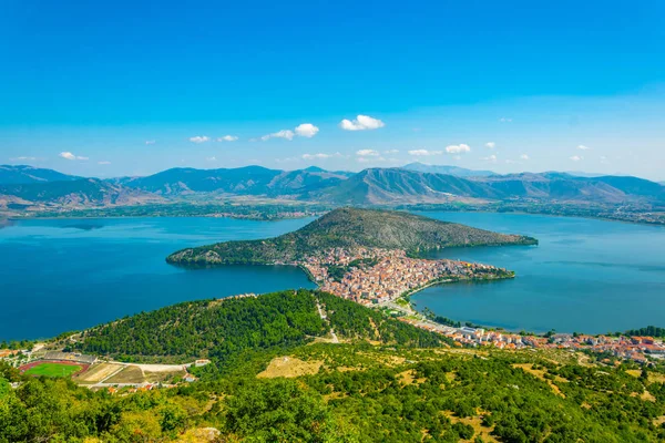 Luchtfoto Van Griekse Stad Kastoria Omgeven Door Orestiada Lak — Stockfoto