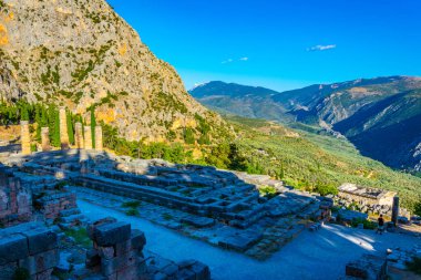 Antik Delphi, Greec Apollon Tapınağı kalıntıları