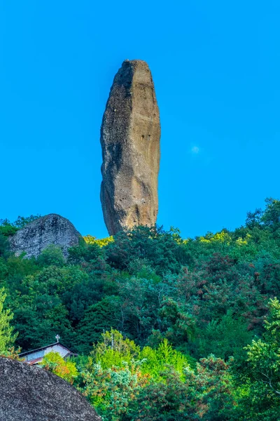 Adhrakhti Obelisco Centro Meteora Greec — Fotografia de Stock