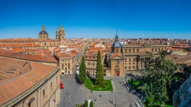 Salamanca, Spai, kilise San Sebastian ve anaya sarayın havadan görünümü