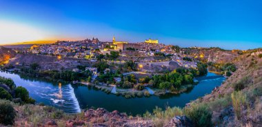 Cityscape Toledo, Spai gece görünümü