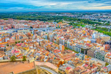 Castillo de la Suda, Lleida, Spai 'deki La Seu Vella katedrali yakınlarında.