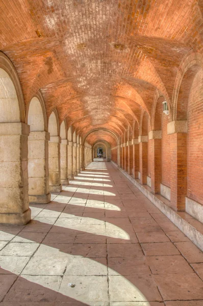 Galleria Coperta Del Palazzo Reale Aranjuez Dietro Recinzione Spai — Foto Stock