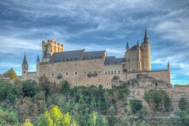 Alcazar de Segovia Spai gün batımı görünümü