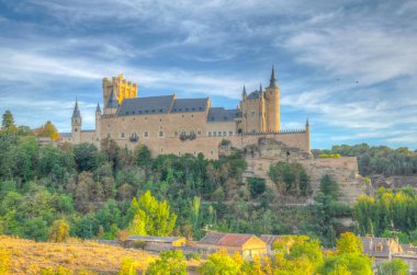 Alcazar de Segovia Spai gün batımı görünümü