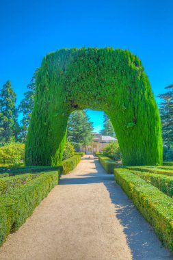 Jardin de los Frailes, Spai 'deki El Eskort Sarayı yakınlarında.