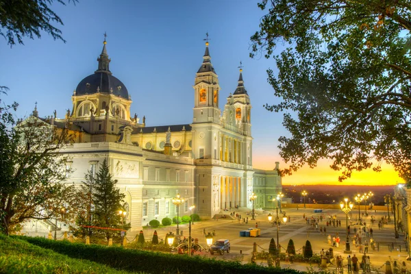 Coucher Soleil Sur Cathédrale Almudena Madri — Photo