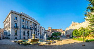 Avila, İspanya, 5 Ekim 2017: Plaza Adolfo Suarez Avila, Spai içinde
