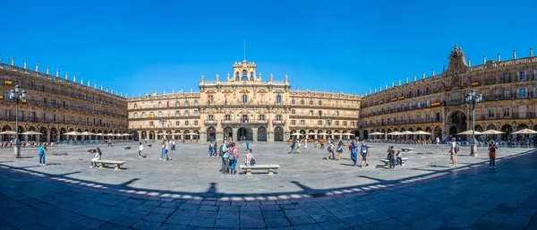 Salamanca España Octubre 2017 Gente Está Paseando Por Plaza Mayor —  Fotos de Stock
