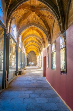 Avila, İspanya, 5 Ekim 2017: Koridor Avila, Spai katedral