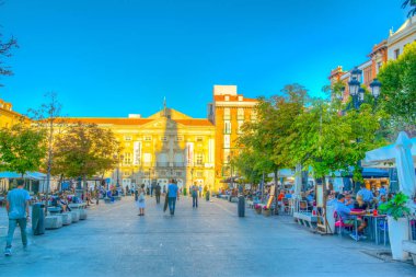 Madrid, İspanya, 6 Ekim 2017: Santa Ana görünümü Meydanı Madrid, Spai