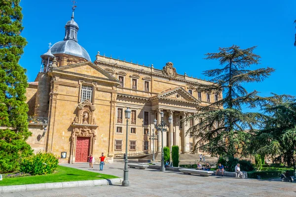 Salamanca Španělsko Října 2017 Pohled Kostel San Sebastian Anaya Palace — Stock fotografie